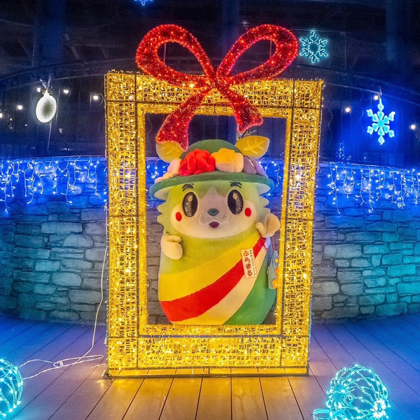 『フラワーイルミネーション』クリスタルパレスにて